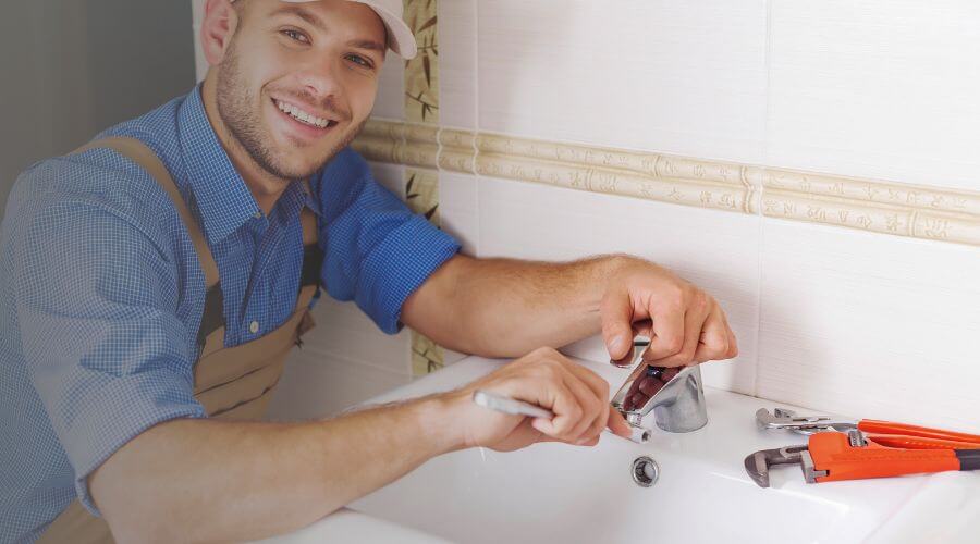 Professional clogged drains services in Glenpool, OK